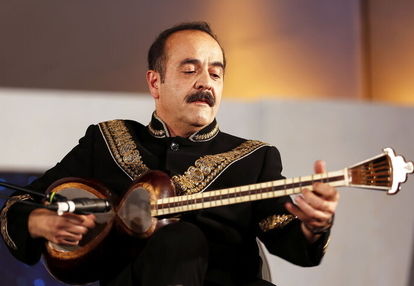 کیوان ساکت: نوحه‌خوان‌ ها آهنگ هایده را برای عزاداری حسینی می‌خوانند